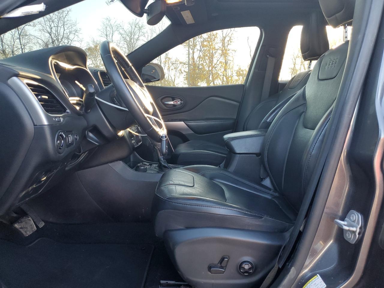 2019 JEEP CHEROKEE