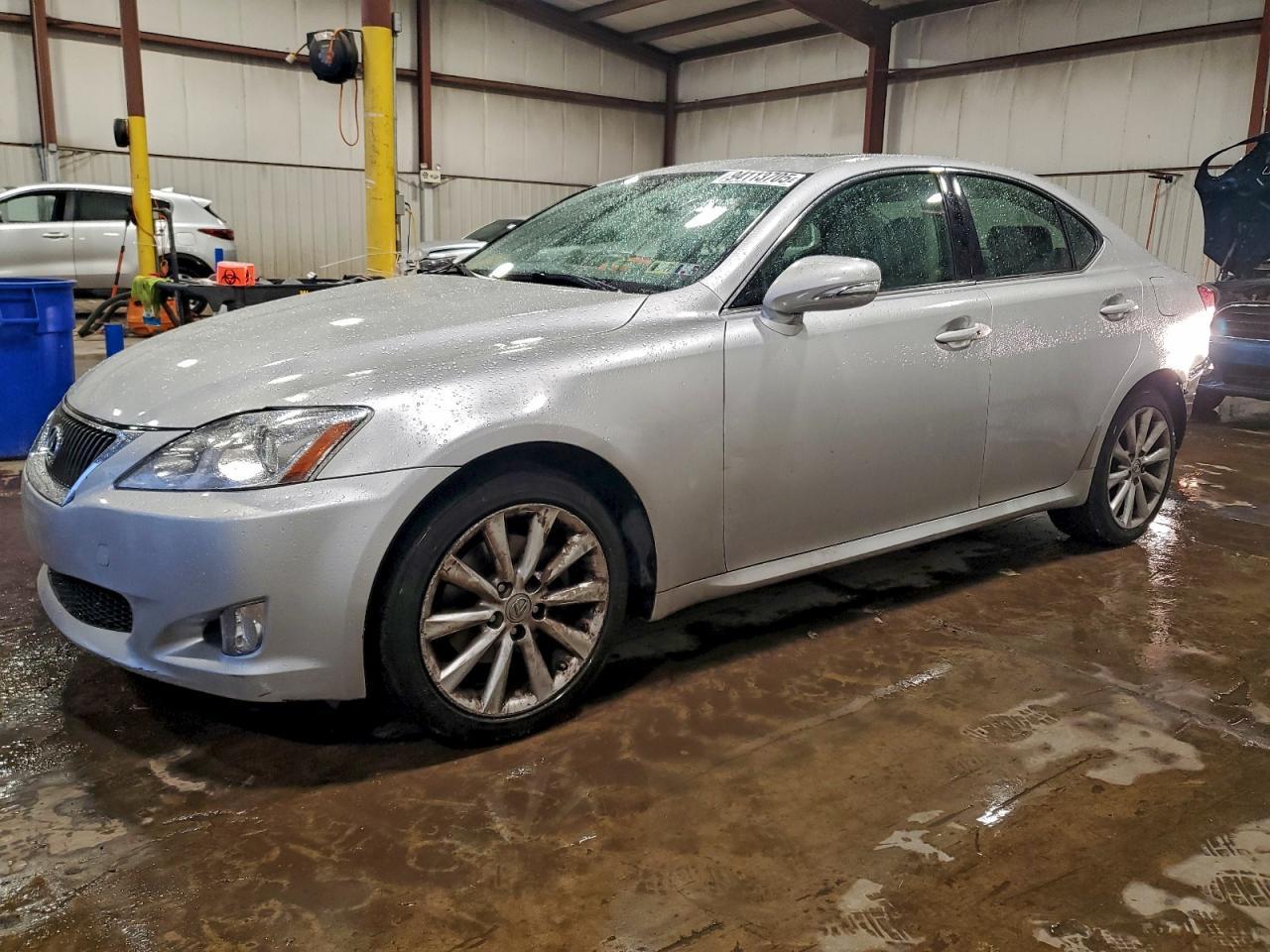 2010 LEXUS IS 250