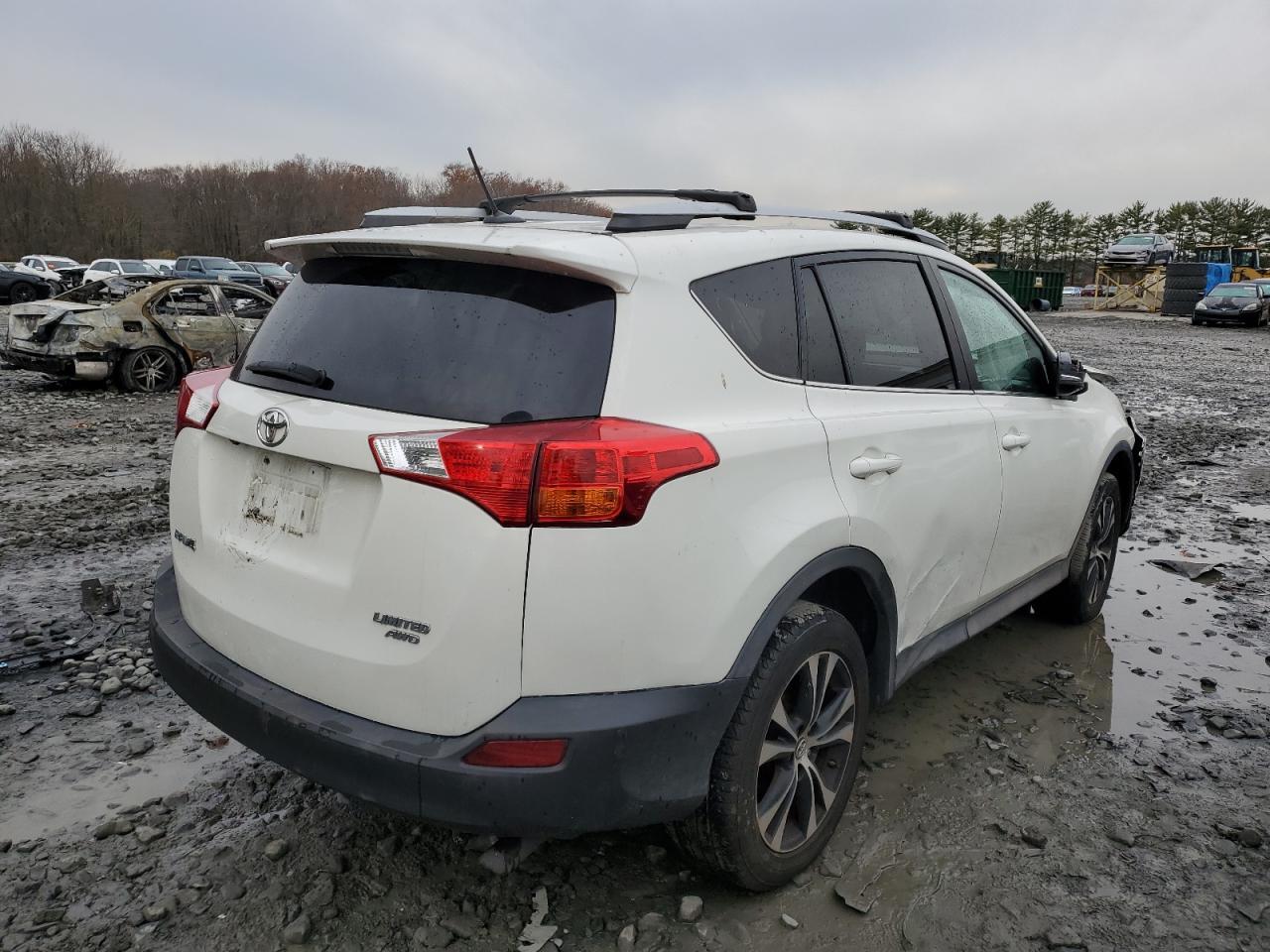 2015 TOYOTA RAV4