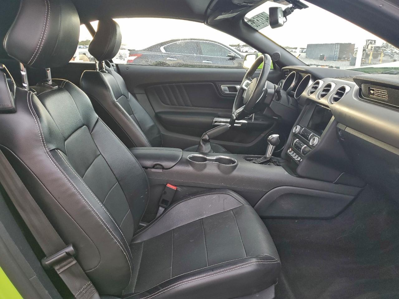 2020 FORD MUSTANG