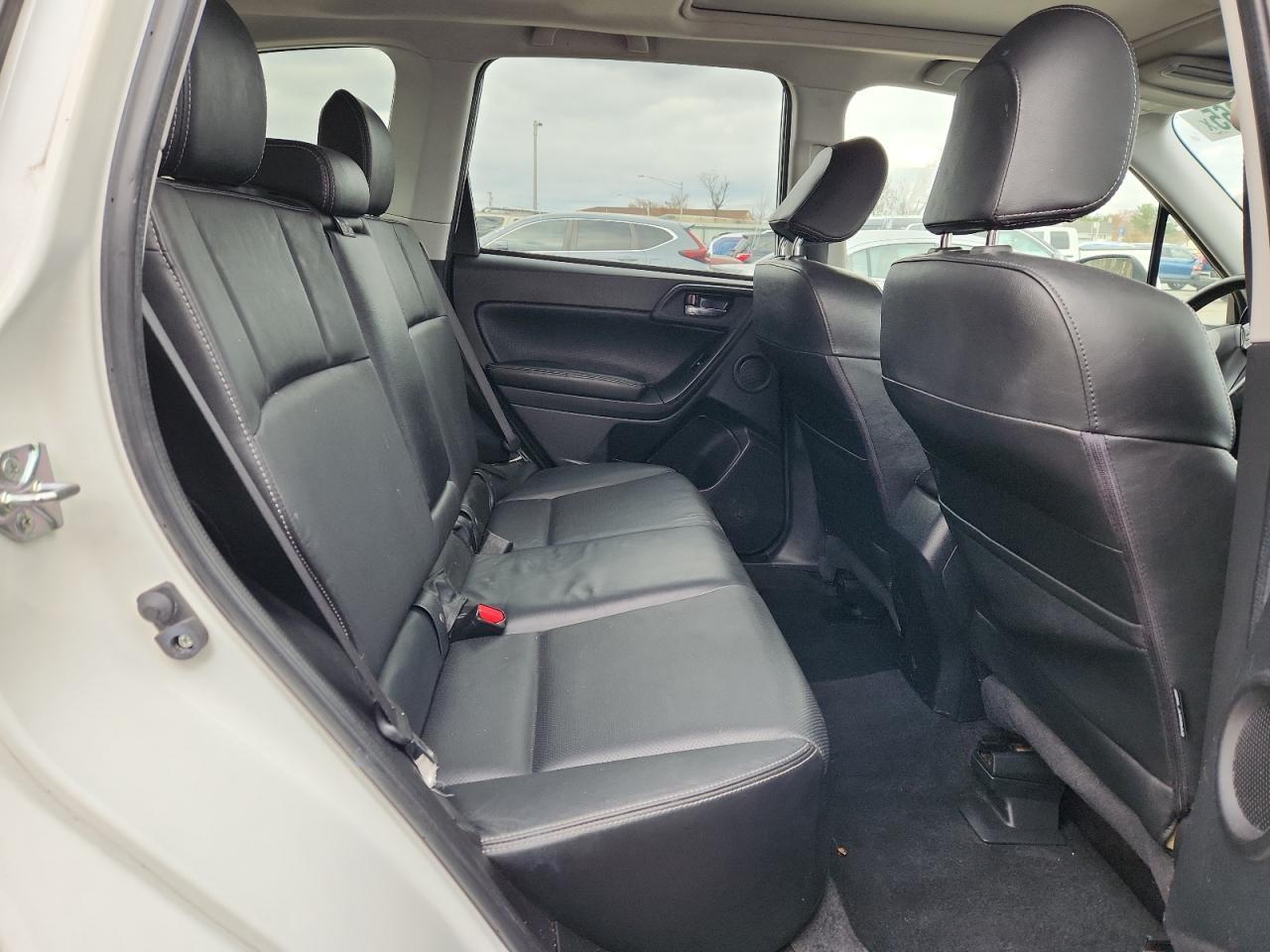 2015 SUBARU FORESTER