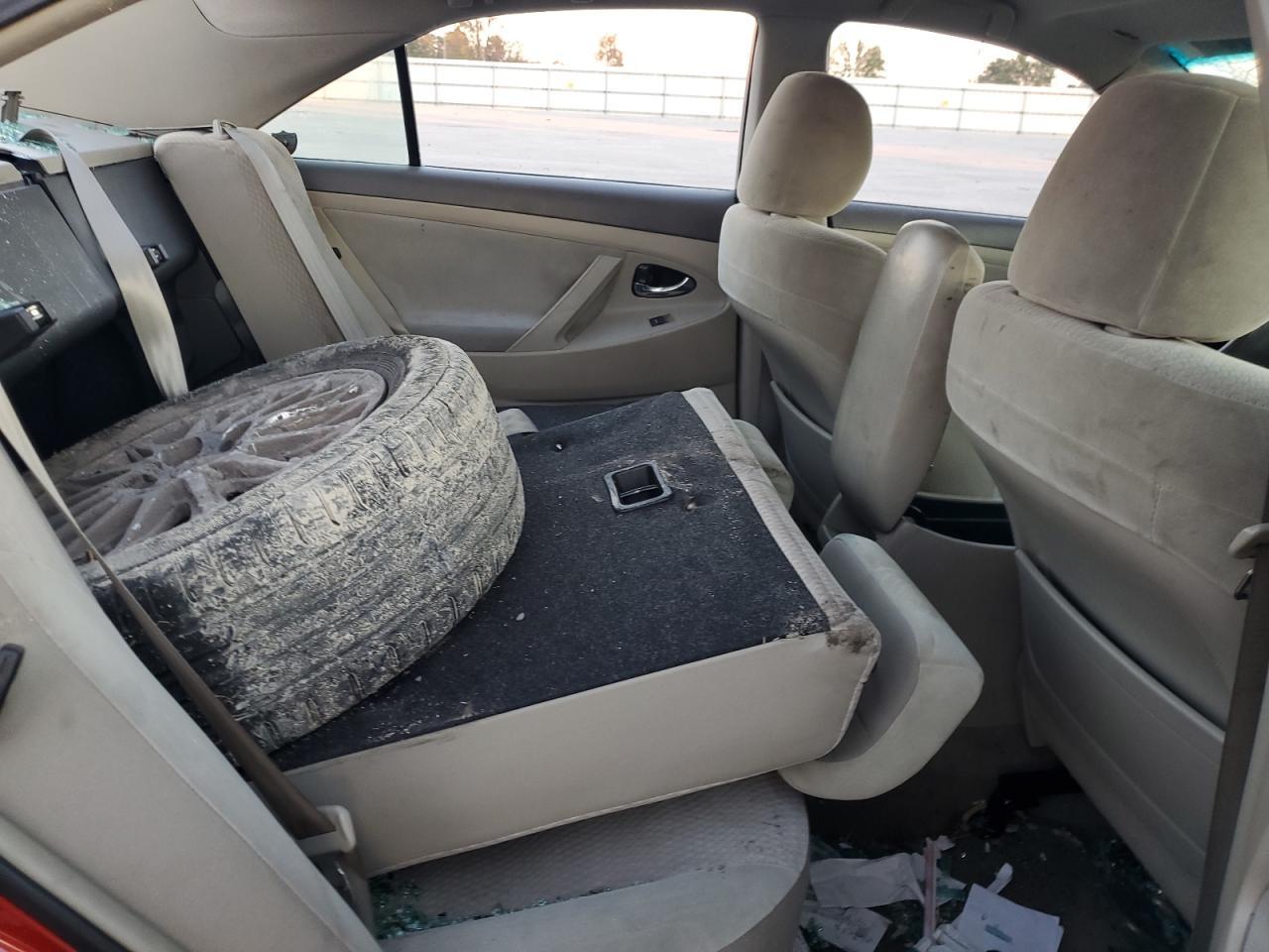 2010 TOYOTA CAMRY