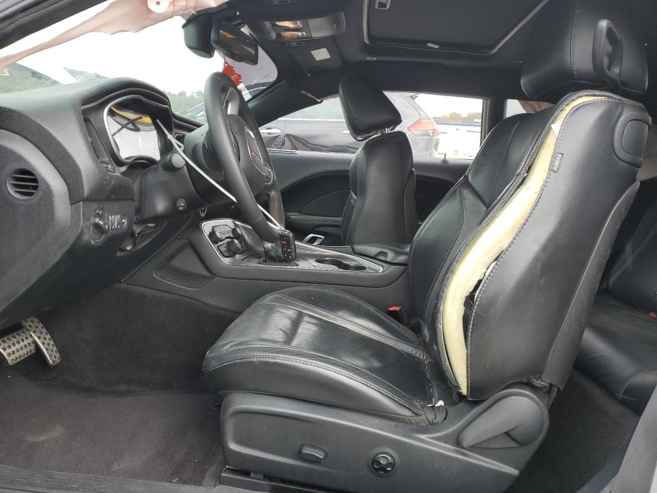 2017 DODGE Challenger