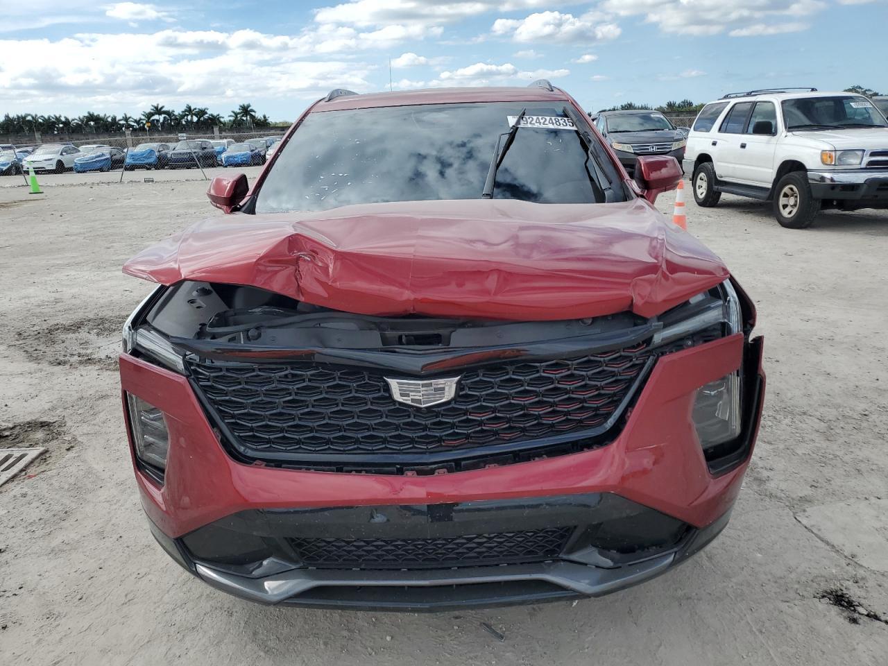 2025 CADILLAC XT4