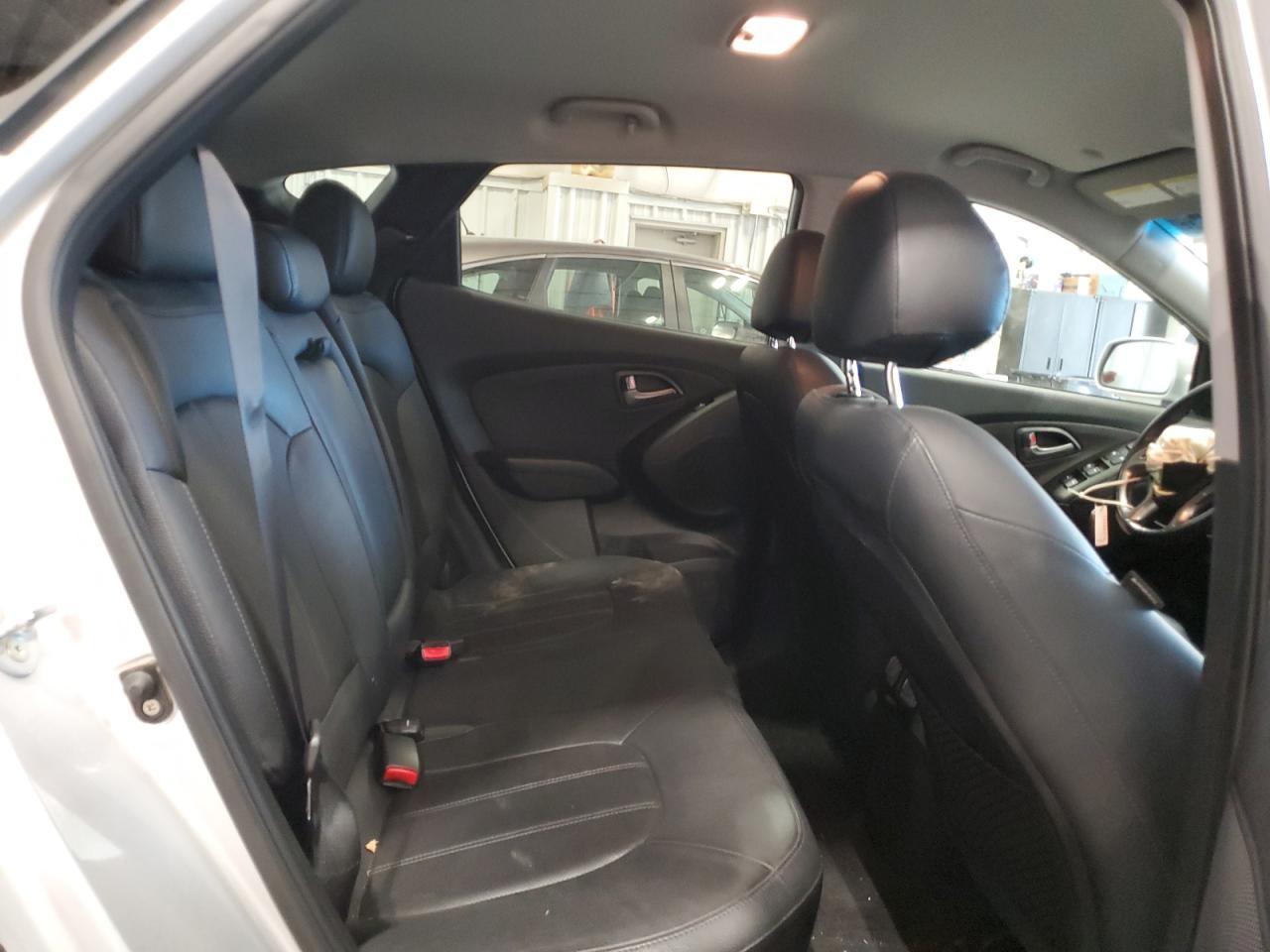2015 HYUNDAI TUCSON