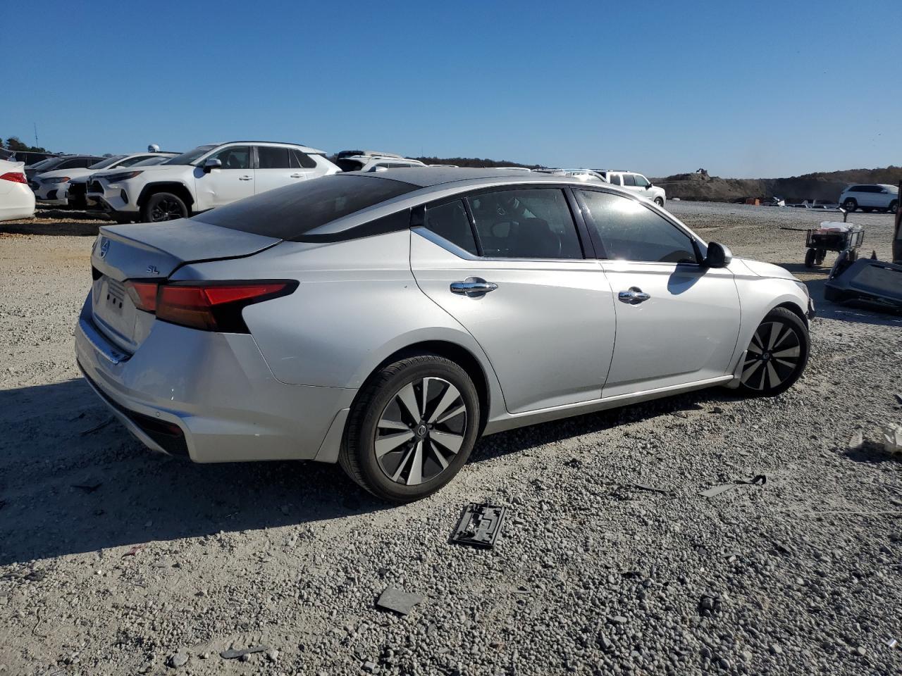 2020 NISSAN ALTIMA