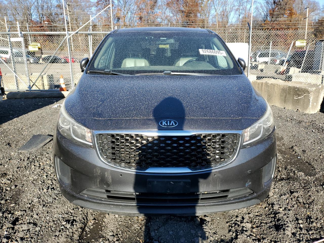2016 KIA SEDONA