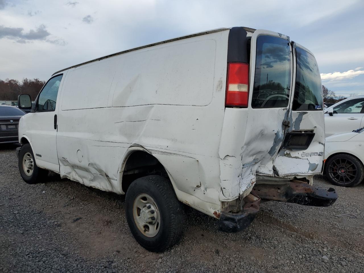 2006 CHEVROLET EXPRESS 2500