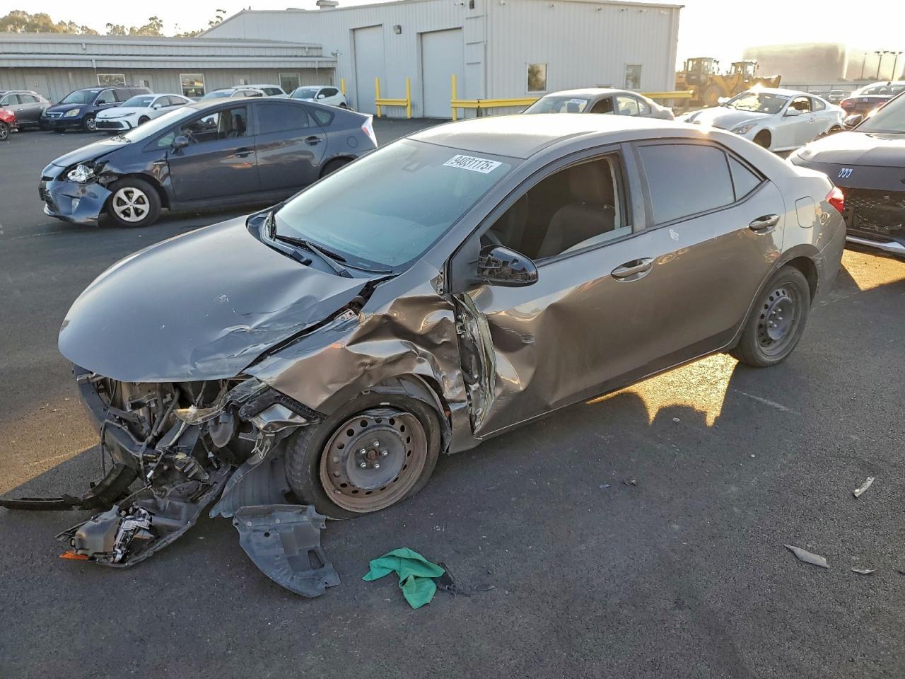 2019 TOYOTA COROLLA