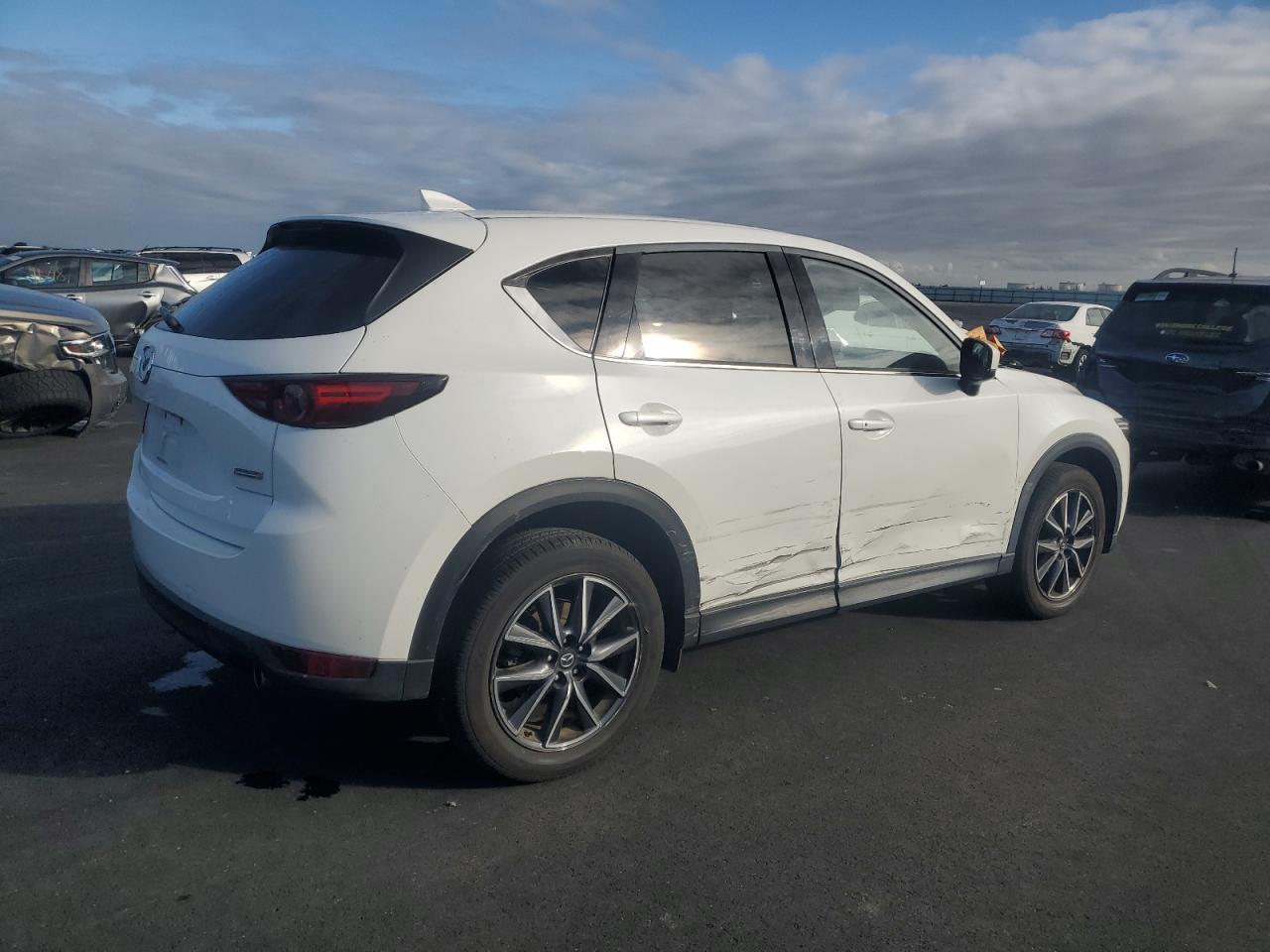 2017 MAZDA CX-5