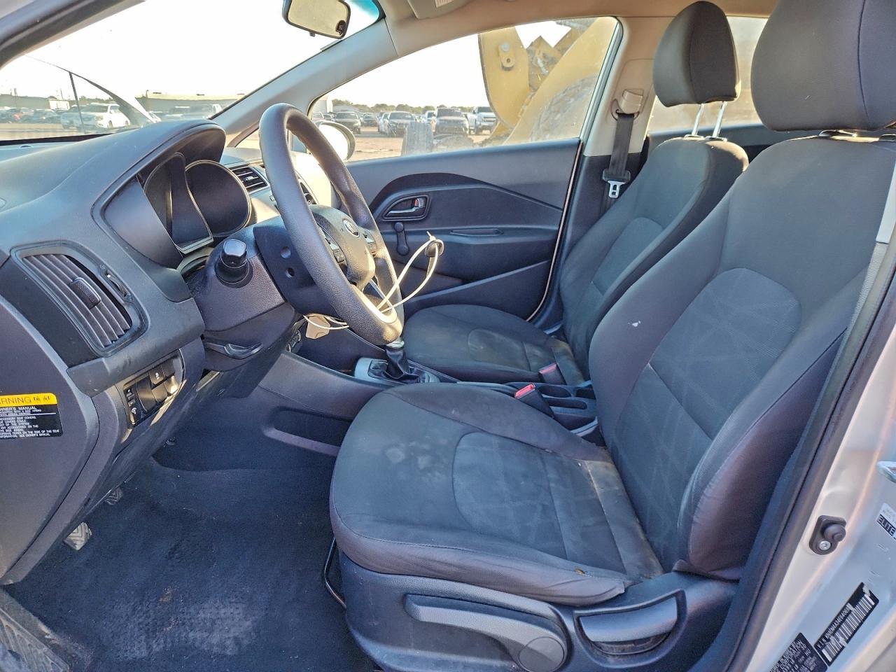 2014 KIA RIO