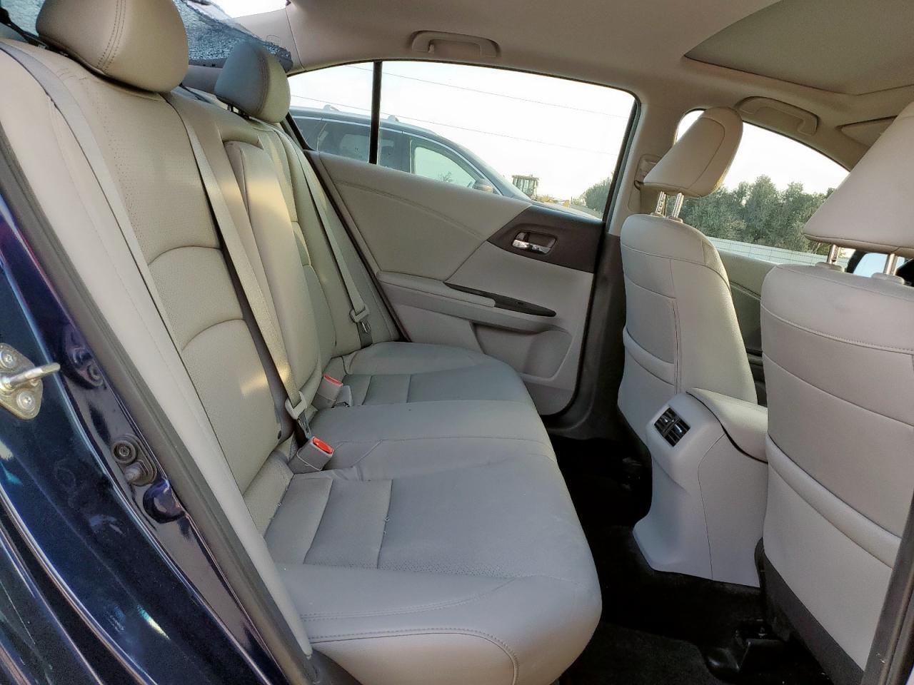 2016 HONDA ACCORD