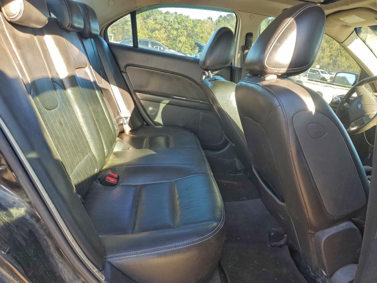 2011 FORD FUSION