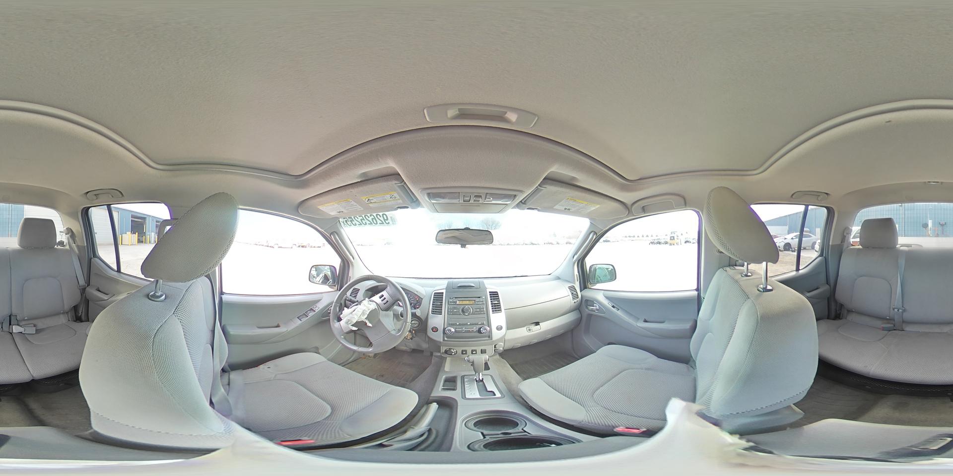 2010 NISSAN Frontier