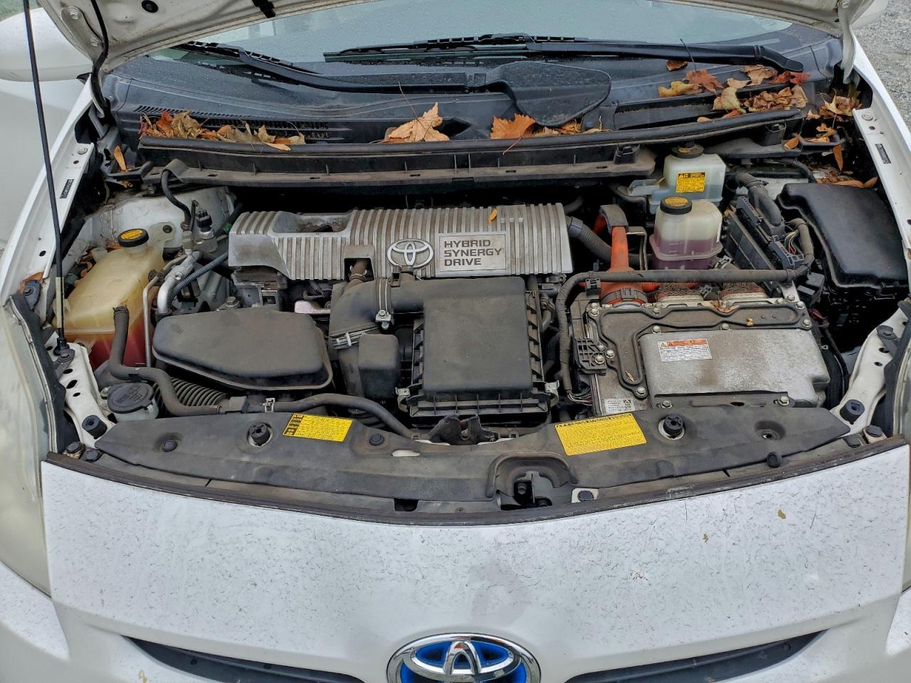 2011 TOYOTA PRIUS