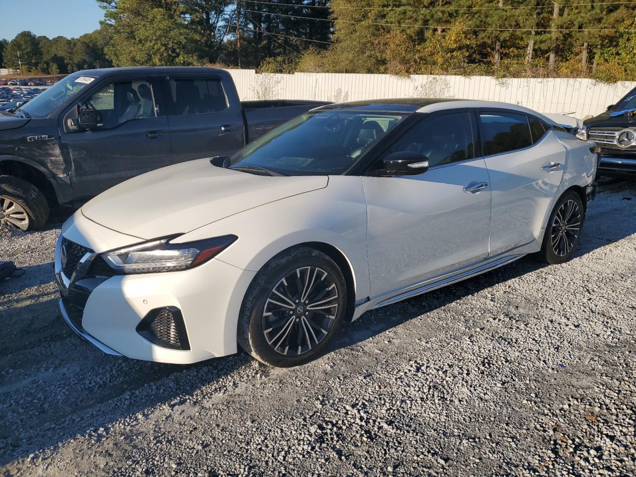 2019 NISSAN Maxima
