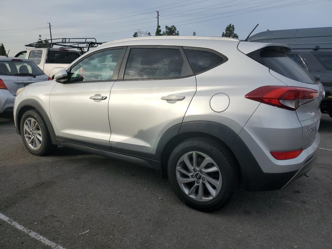 2016 HYUNDAI TUCSON