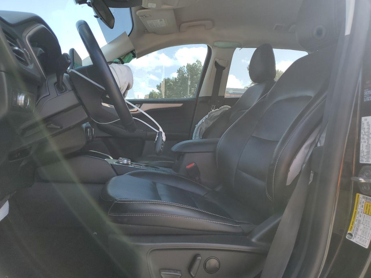 2022 FORD ESCAPE