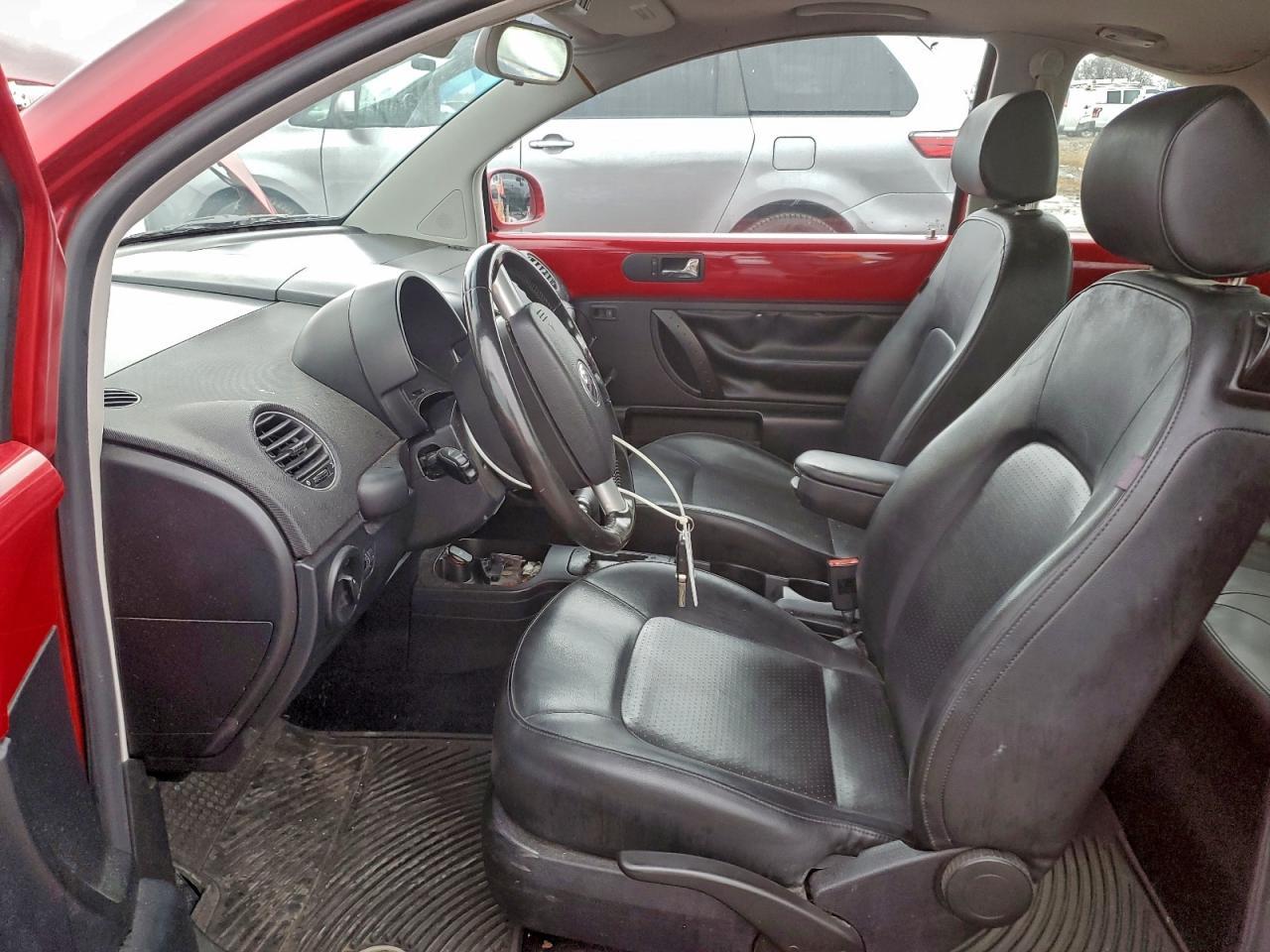 2009 VOLKSWAGEN Beetle