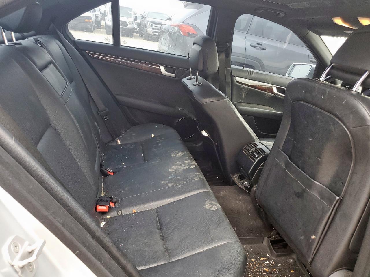 2012 MERCEDES-BENZ C-CLASS