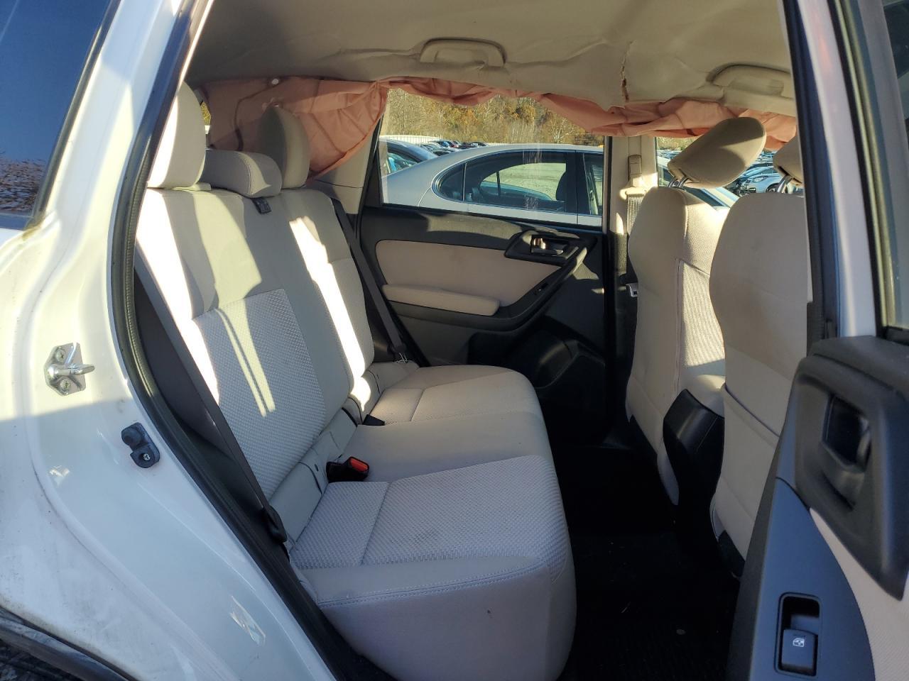 2015 SUBARU FORESTER