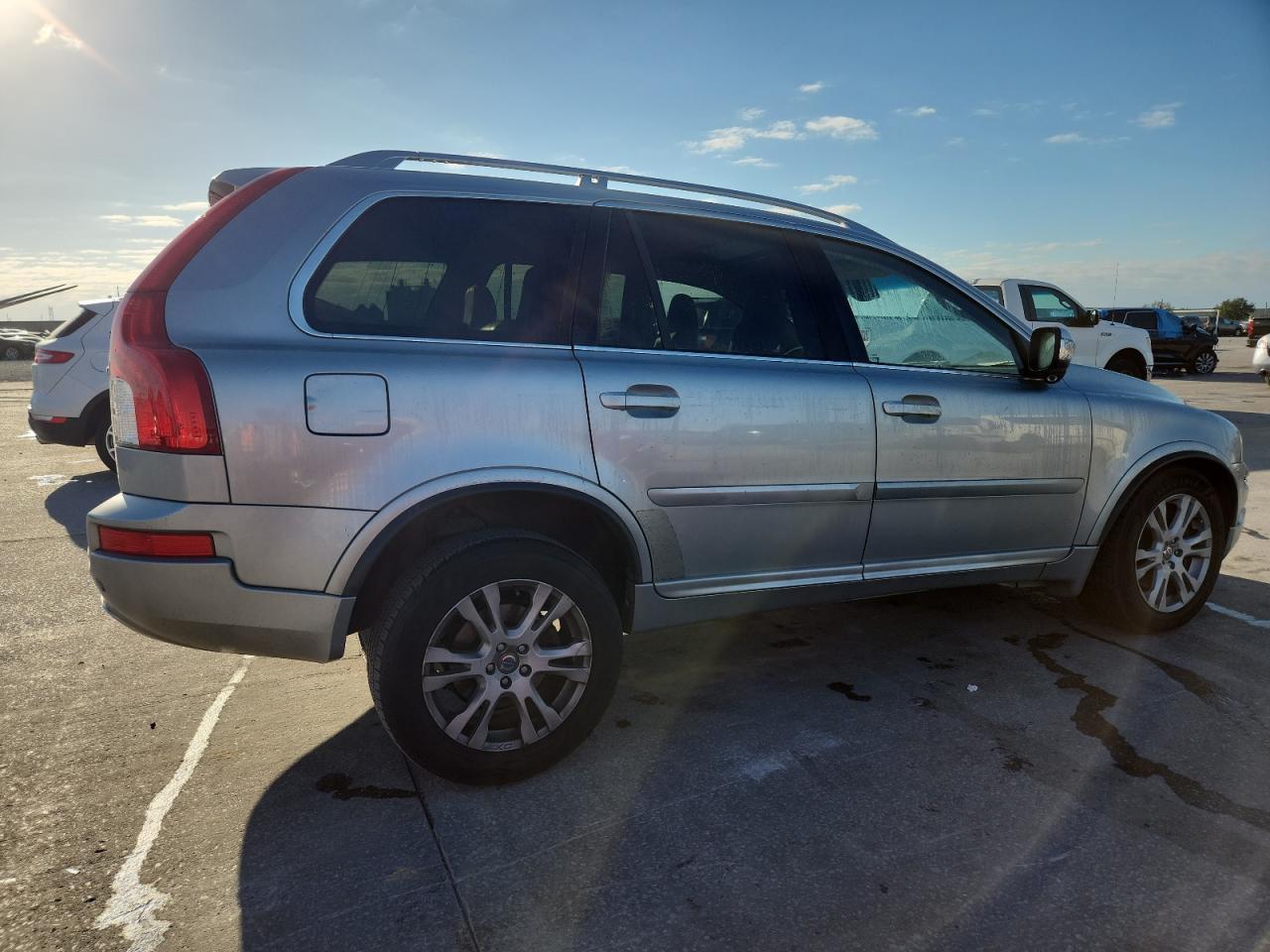 2013 VOLVO XC90