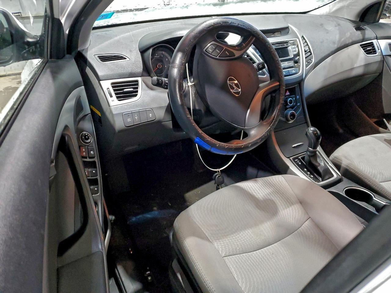 2016 HYUNDAI ELANTRA