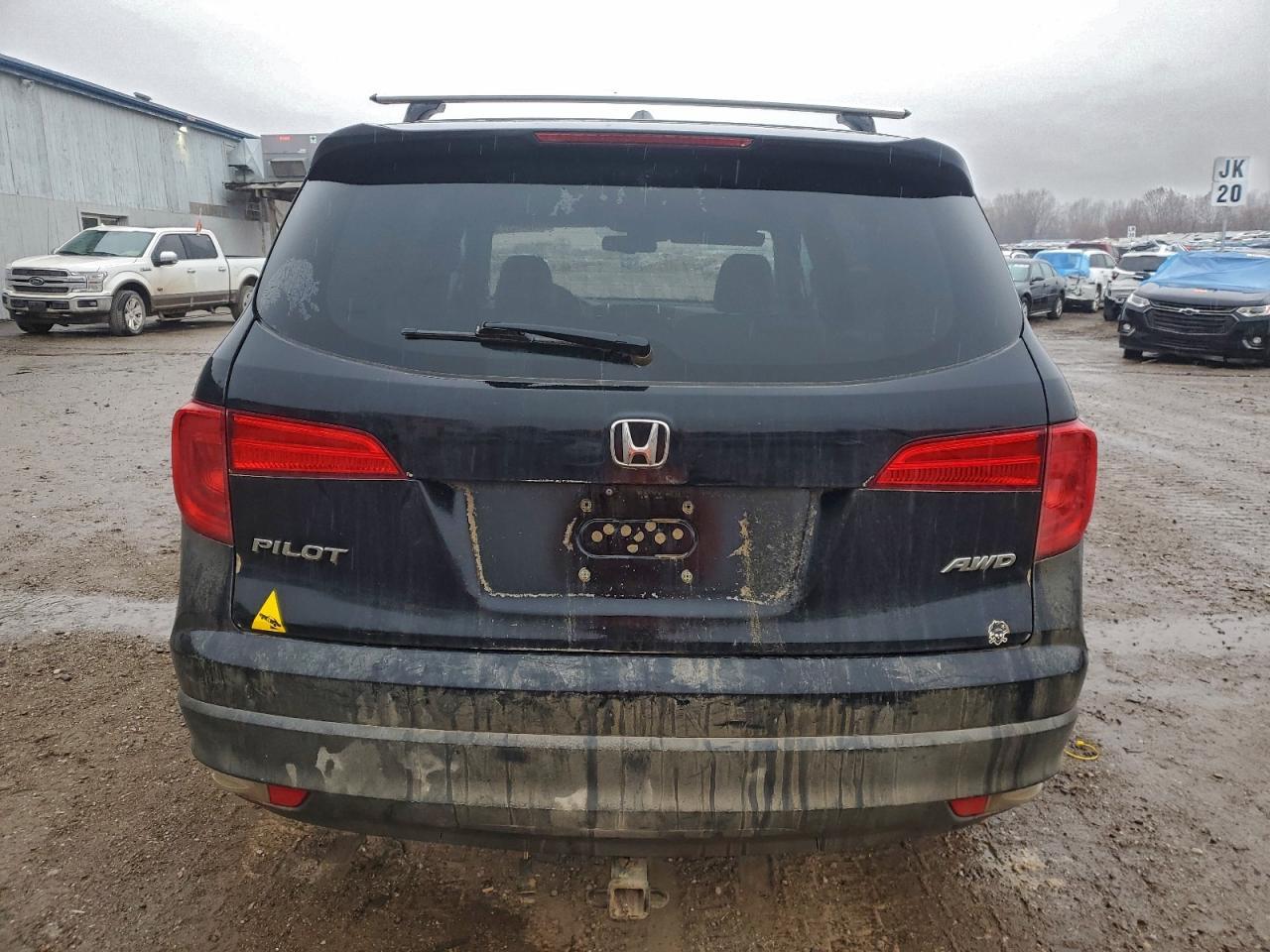 2016 HONDA PILOT