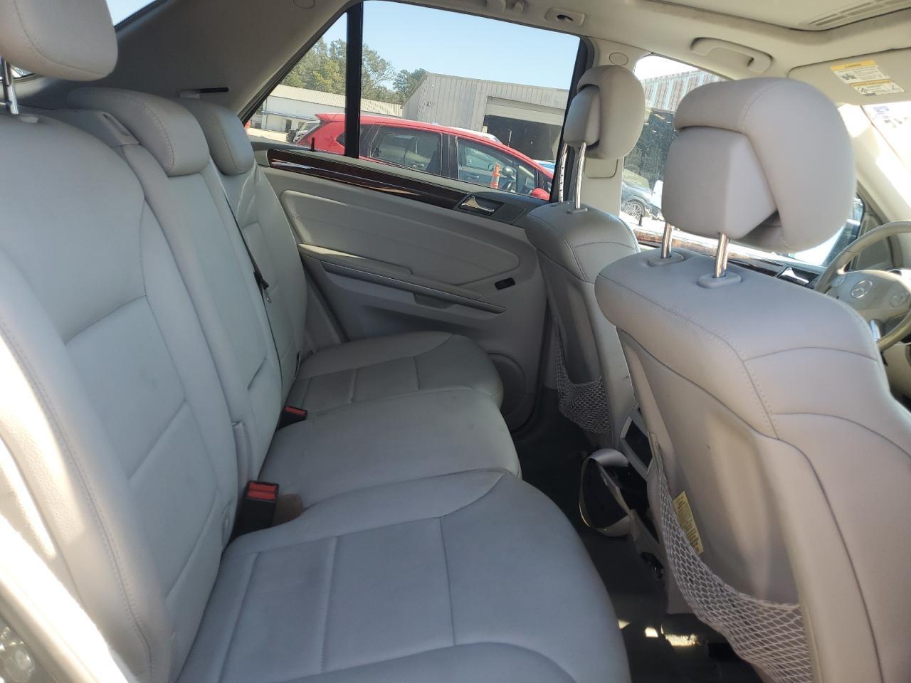 2011 MERCEDES-BENZ ML-Class