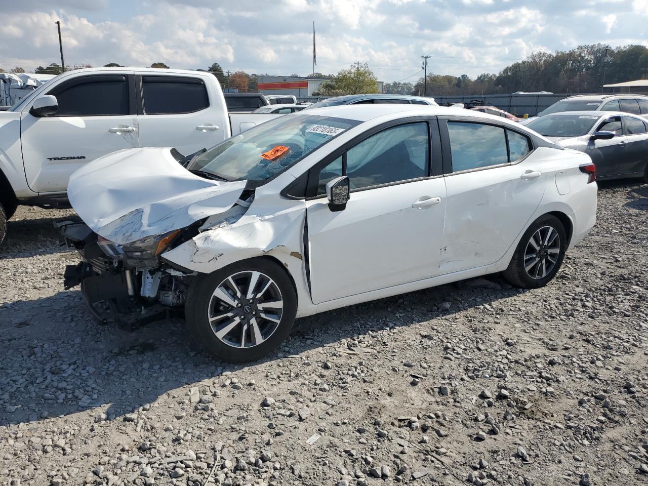 2025 NISSAN VERSA