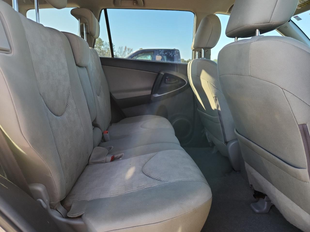 2009 TOYOTA RAV4