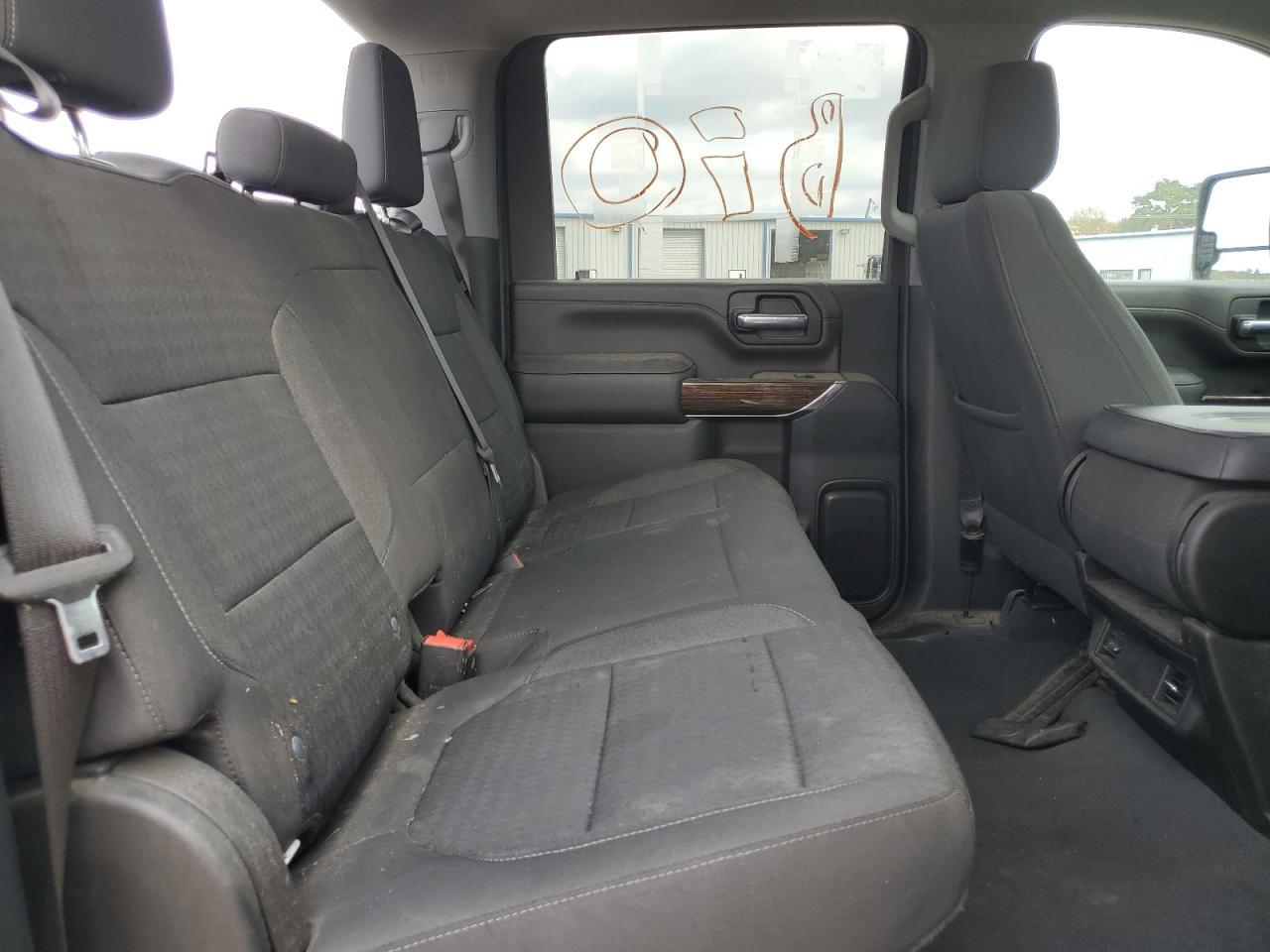 2023 GMC Sierra