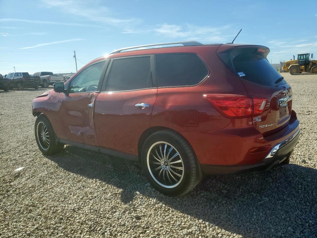 2017 NISSAN PATHFINDER