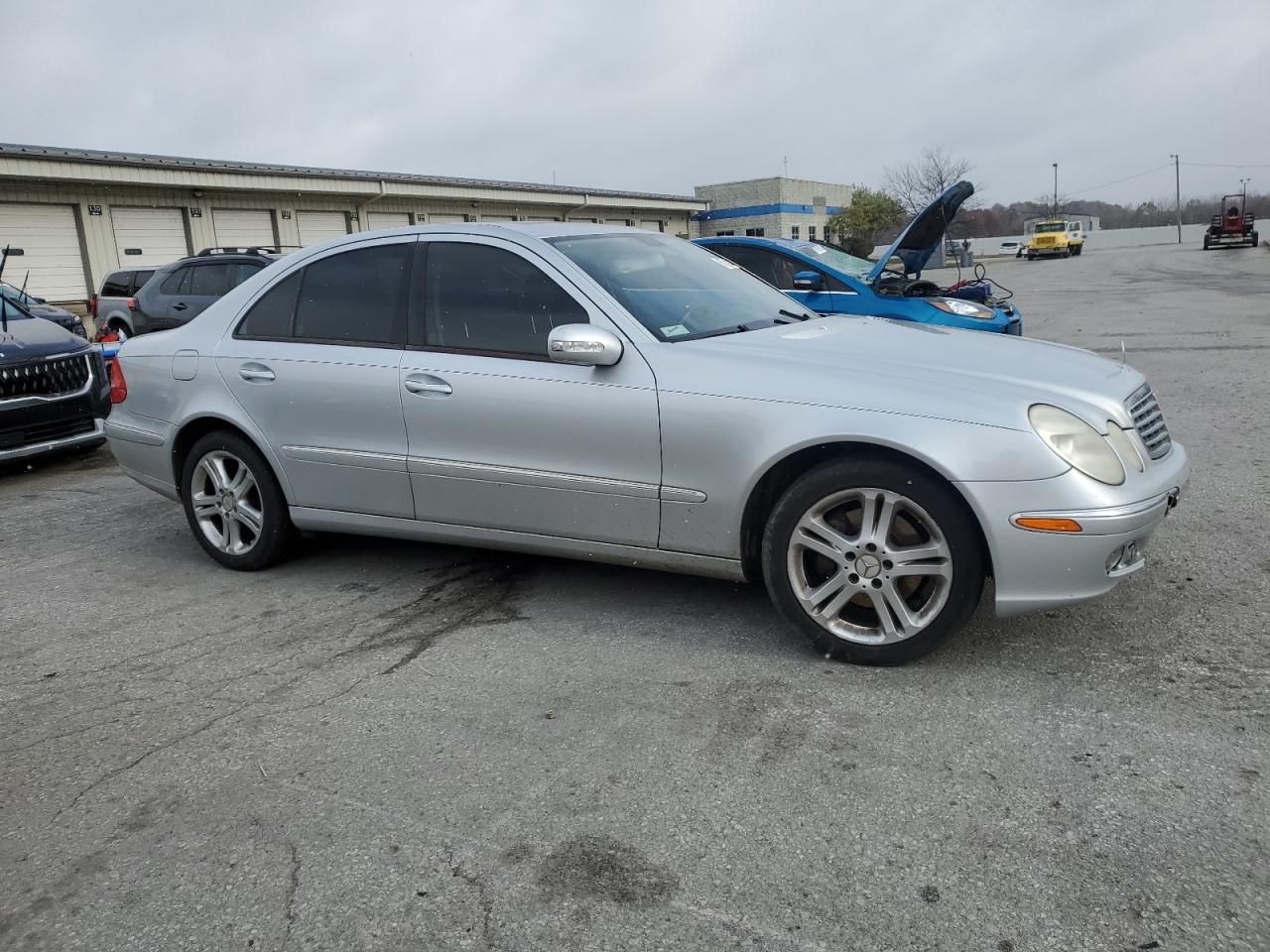 2006 MERCEDES-BENZ E-Class