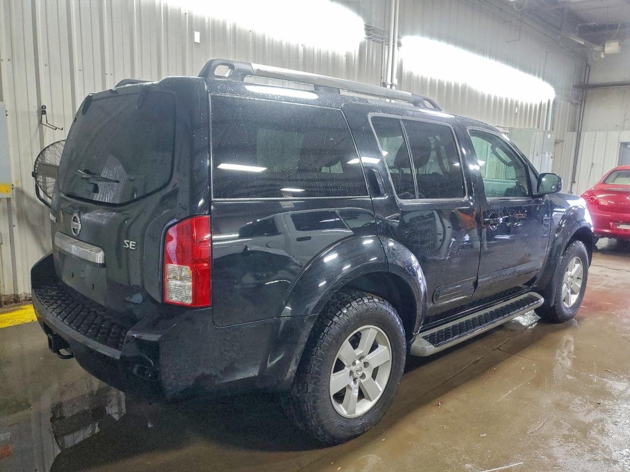 2010 NISSAN PATHFINDER