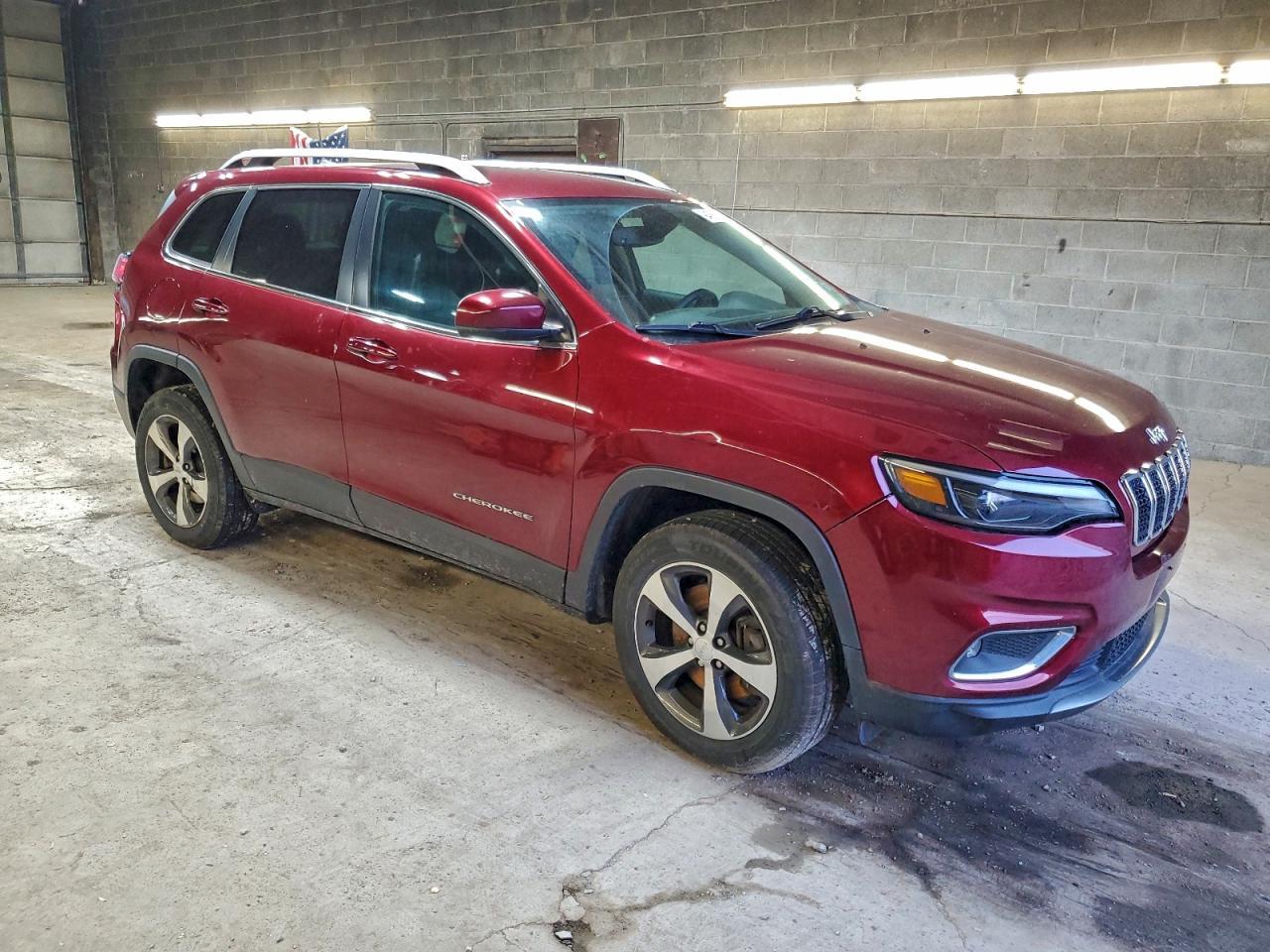 2019 JEEP CHEROKEE