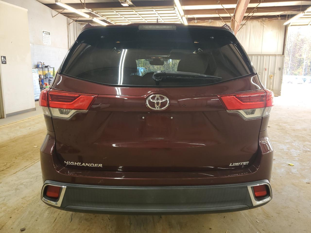 2019 TOYOTA HIGHLANDER