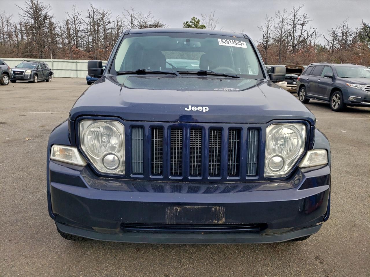 2012 JEEP Liberty