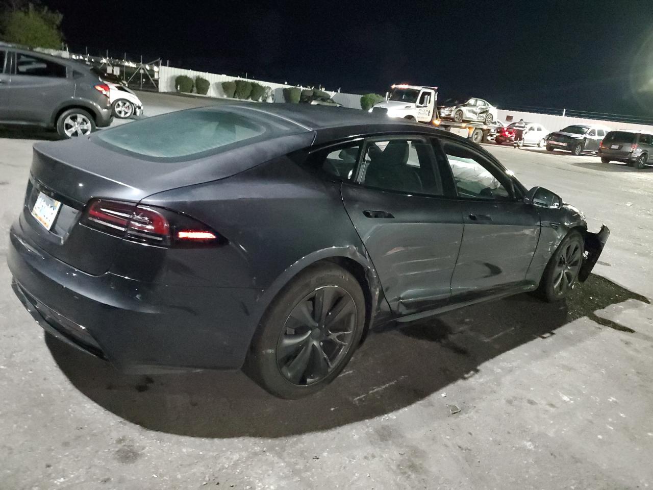 2025 TESLA MODEL S