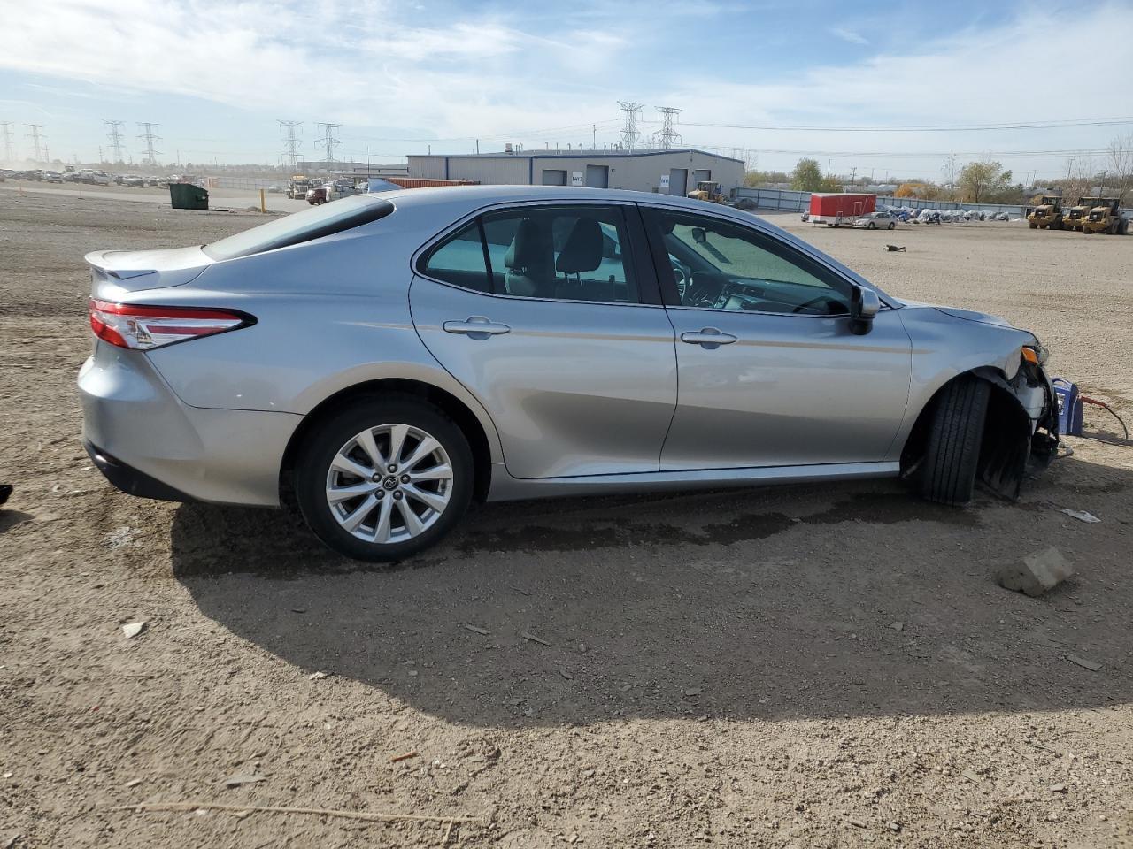2019 TOYOTA CAMRY