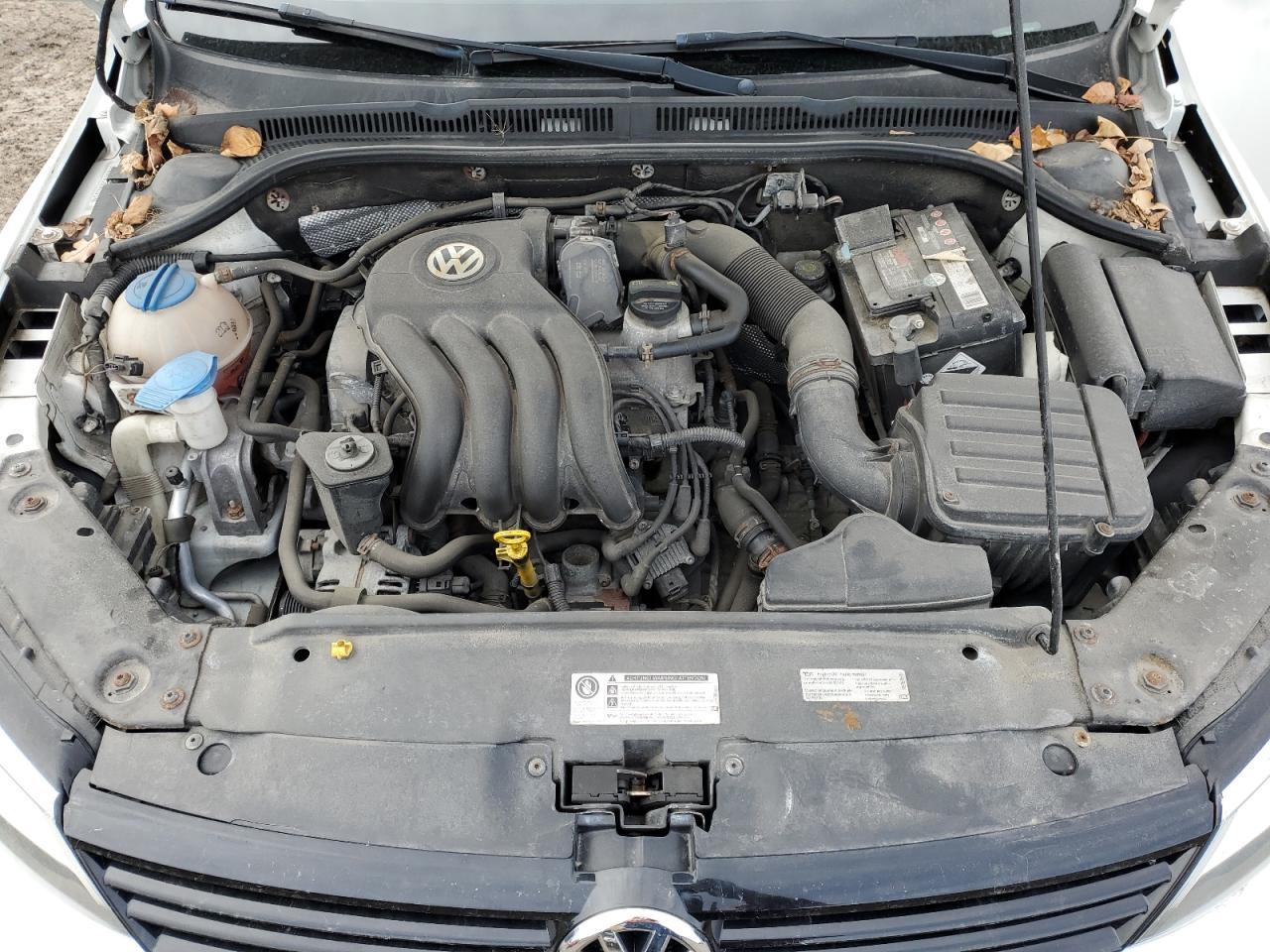 2014 VOLKSWAGEN JETTA