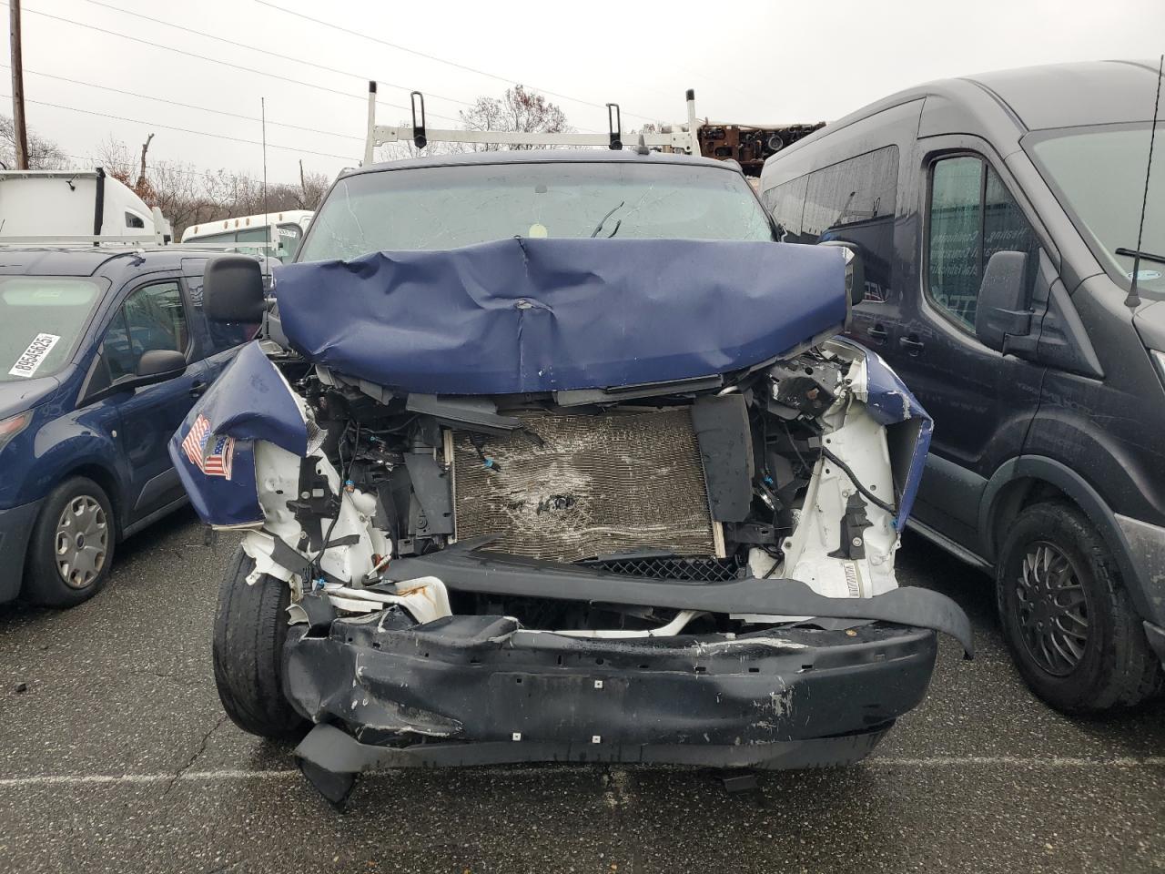 2019 CHEVROLET Express 3500