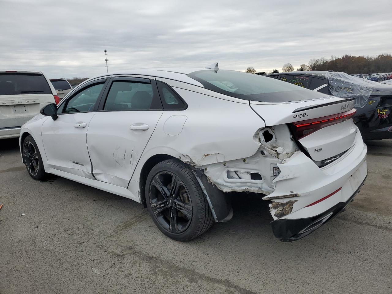 2022 KIA K5