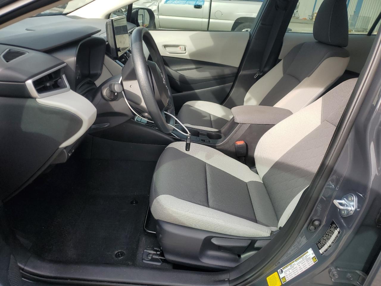 2025 TOYOTA COROLLA