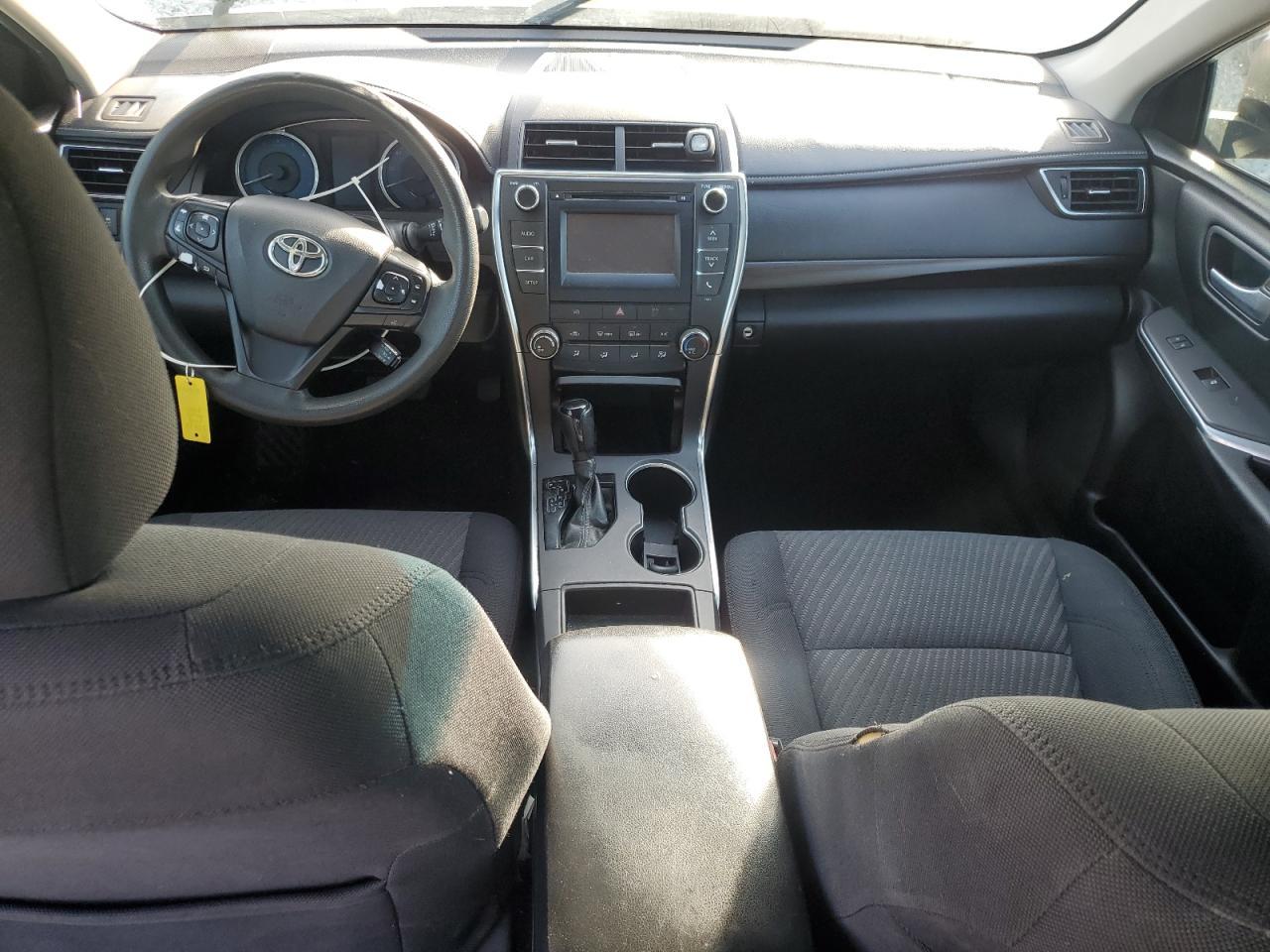 2016 TOYOTA CAMRY