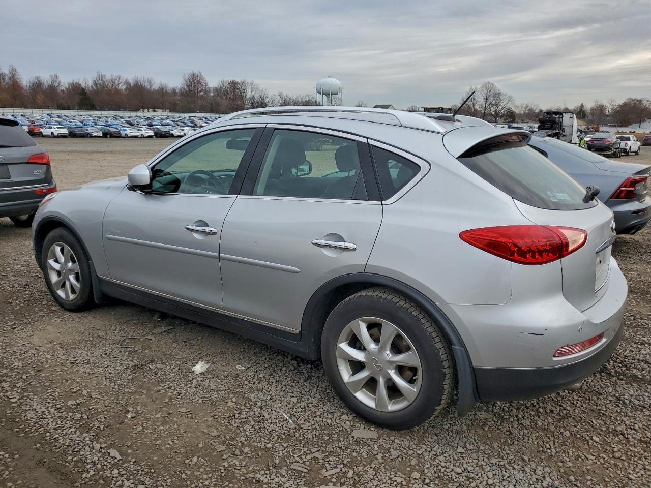 2010 INFINITI EX35