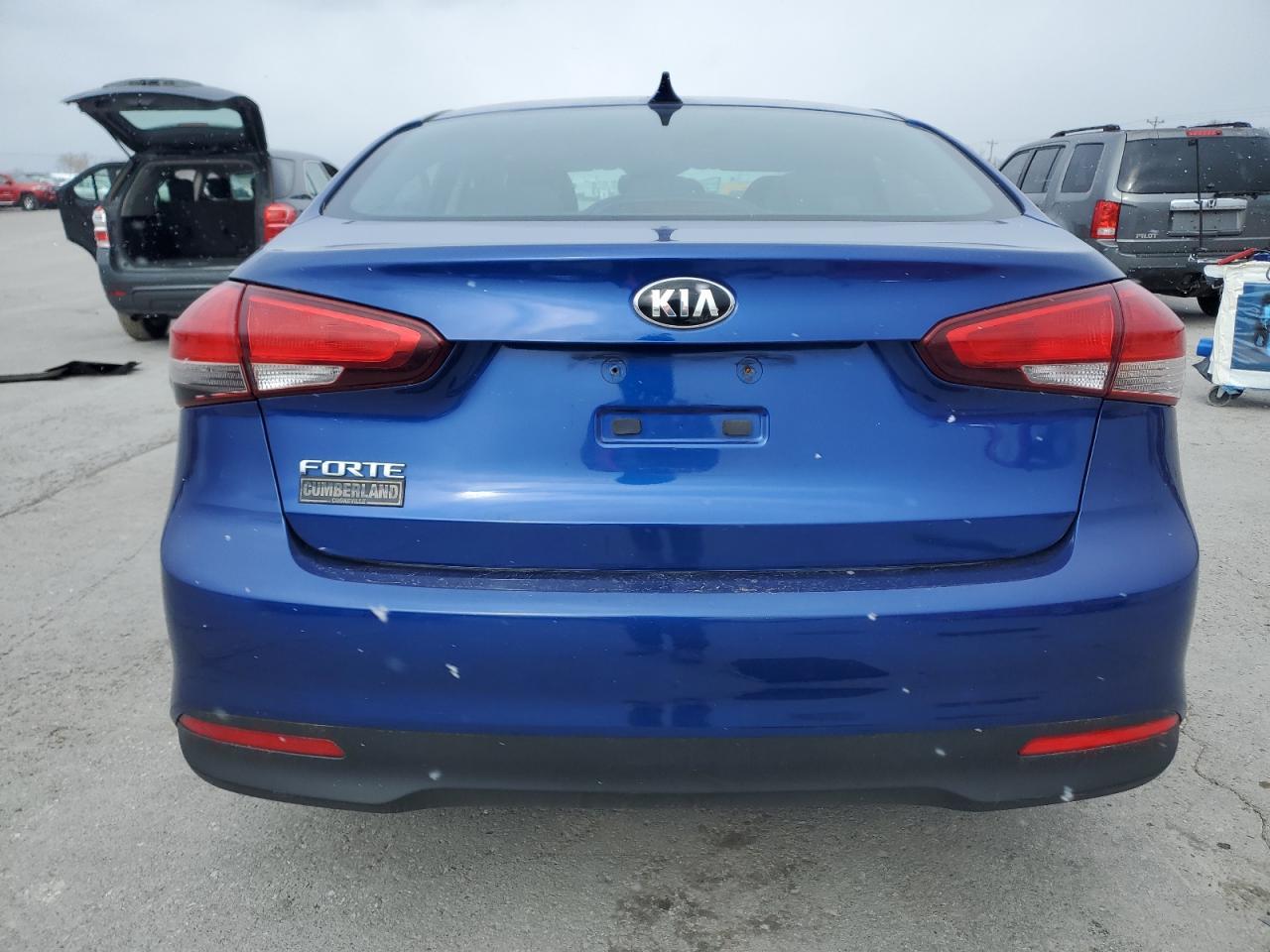 2017 KIA FORTE