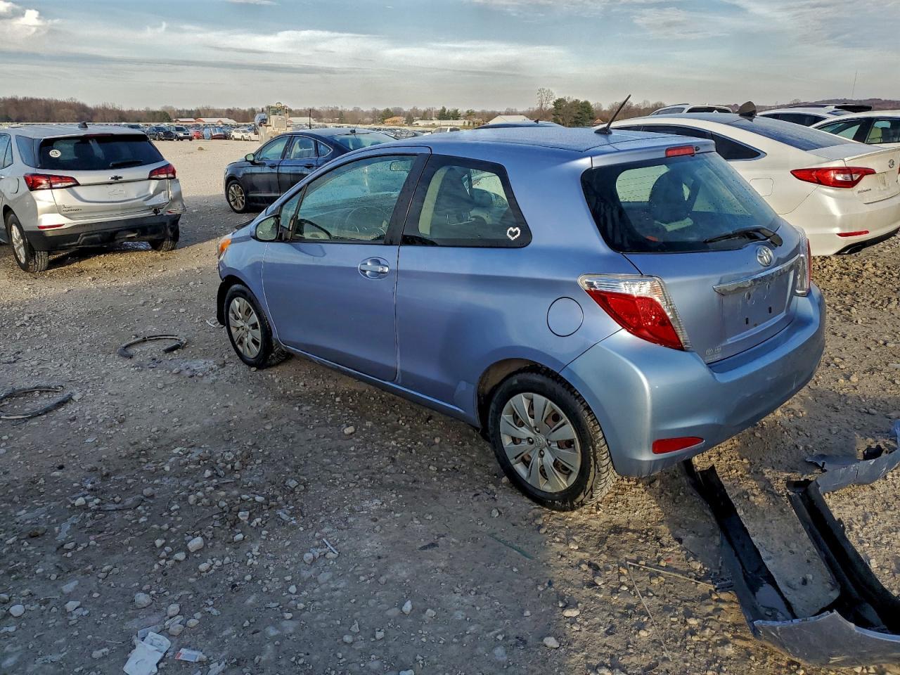 2012 TOYOTA YARIS