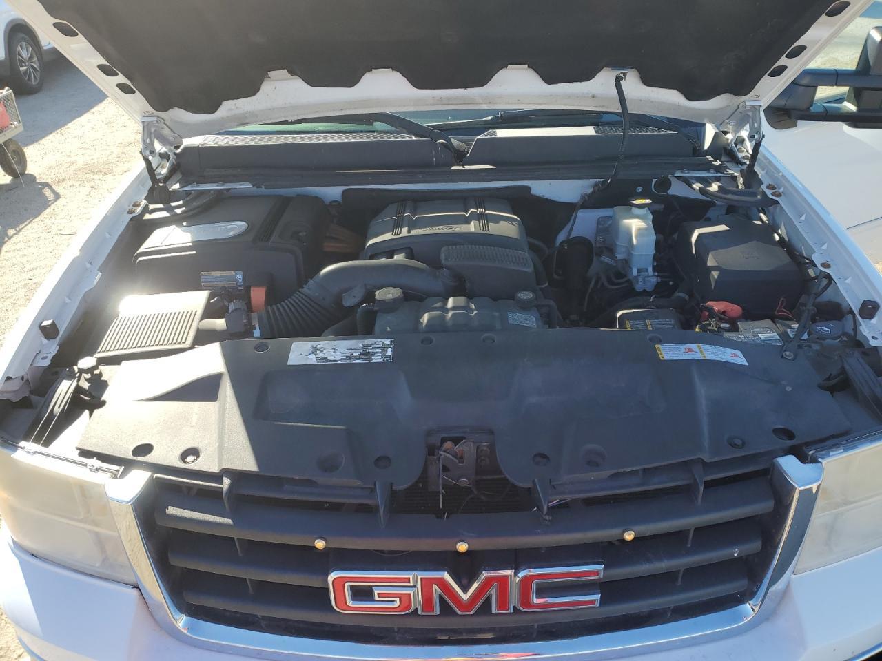 2010 GMC Sierra