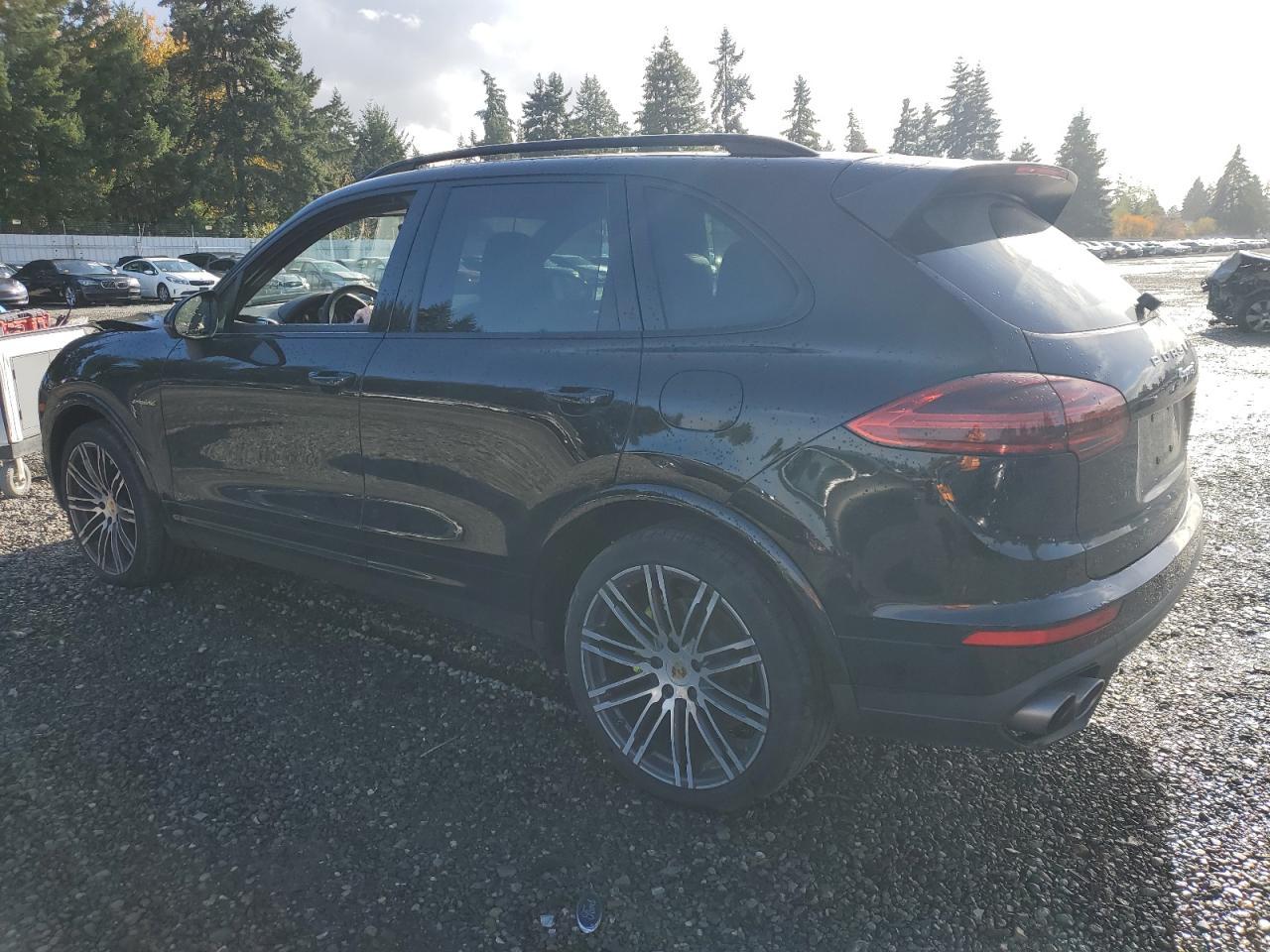 2018 PORSCHE CAYENNE
